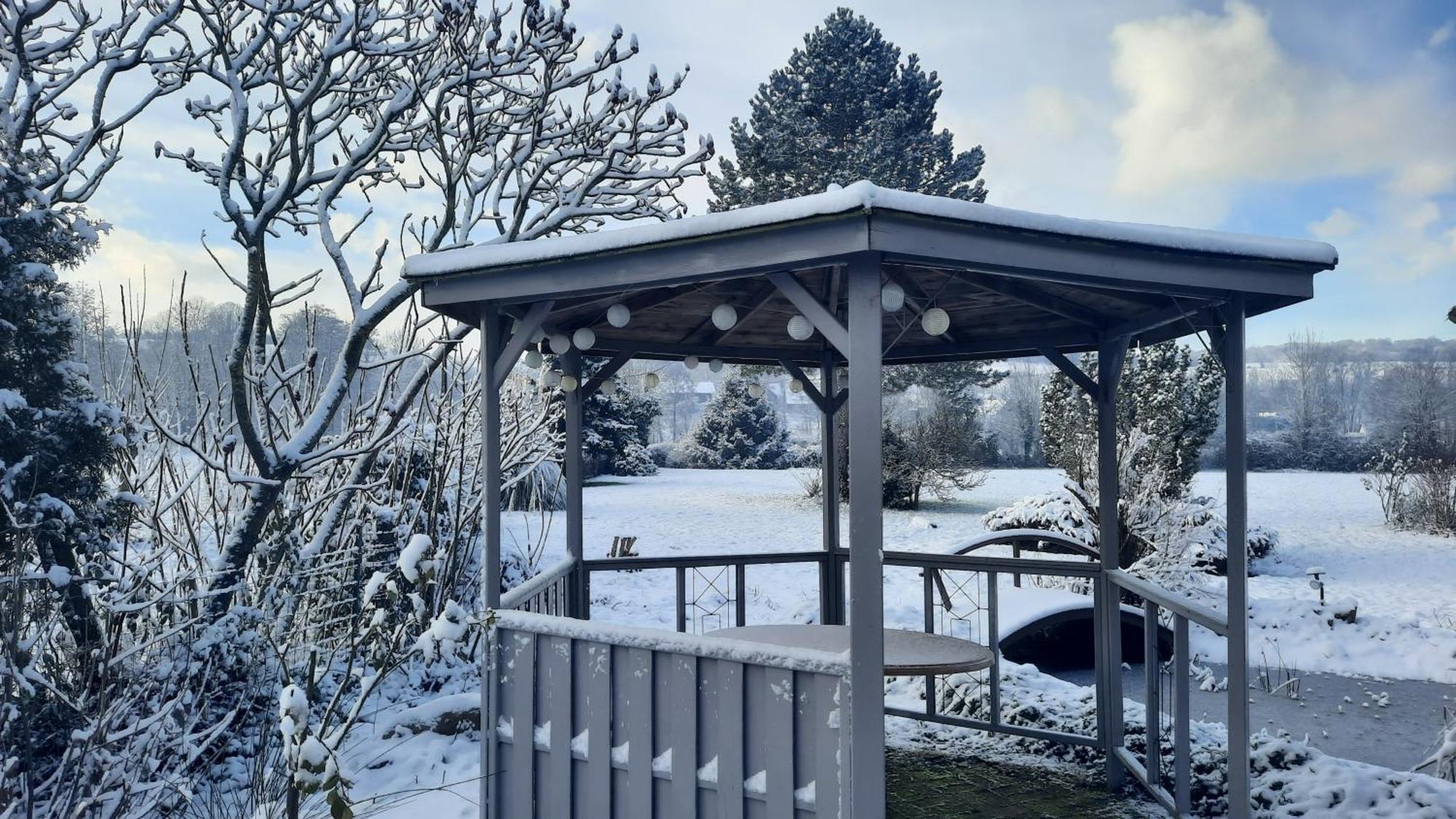 Villa Les 2 chaumières avec piscine à Epinay Extérieur photo